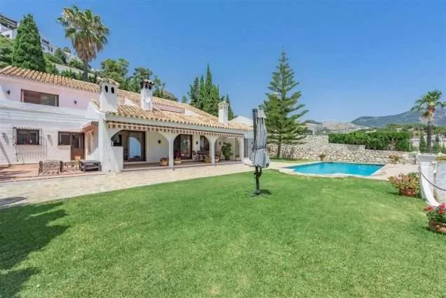 villa in mijas